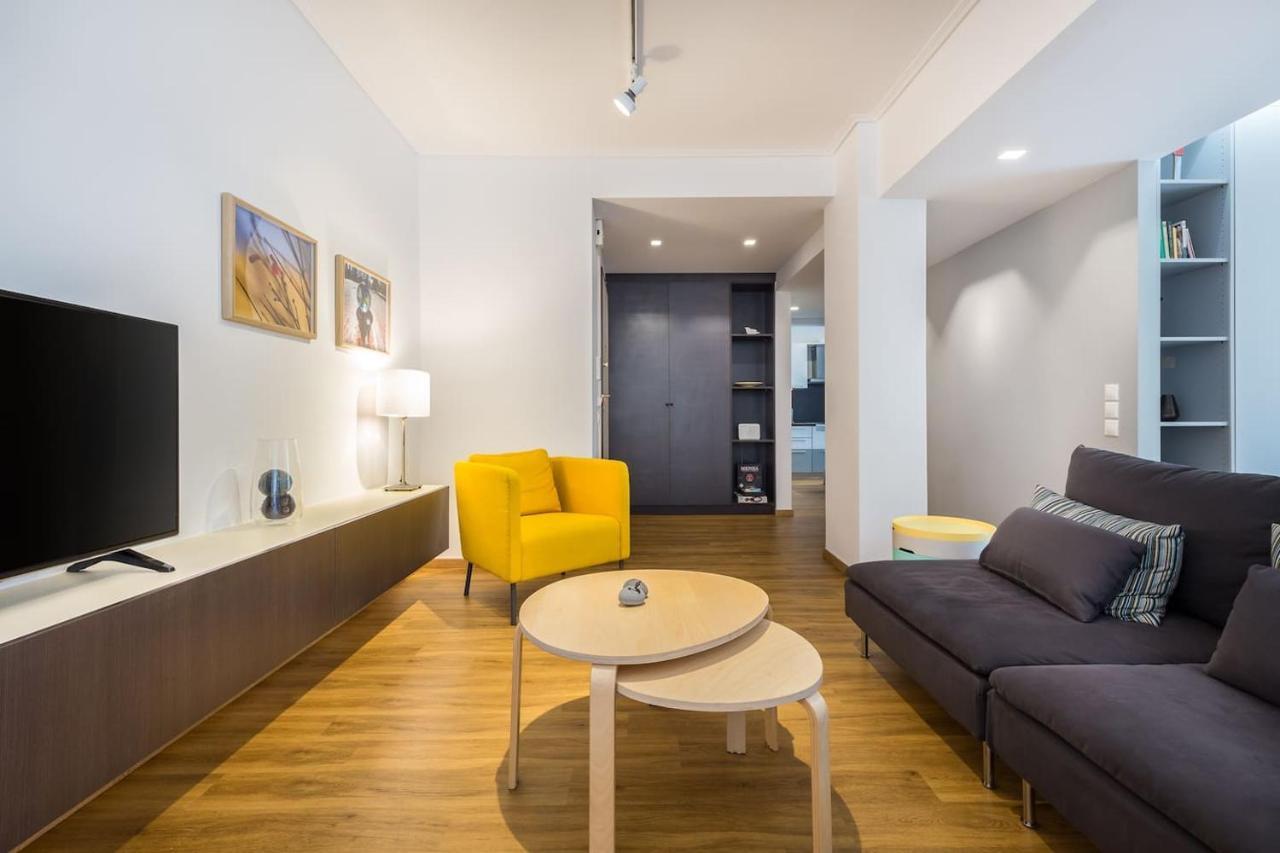 Elegant Apartment W Great Balcony In Vouliagmeni Athens Exterior photo